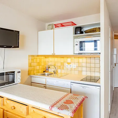 5 Pers, Balcon Sud, Proche Pistes Et Commerces - Fr-1-807-4 Apartamento *