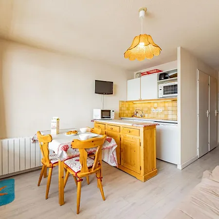5 Pers, Balcon Sud, Proche Pistes Et Commerces - Fr-1-807-4 * Saint-François-Longchamp